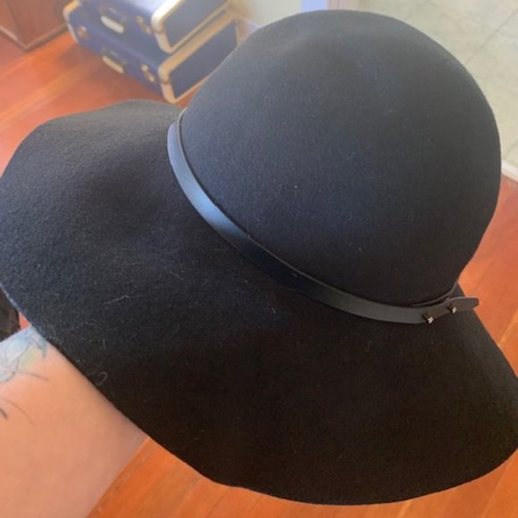 Black wool felt hat - Picture 2 of 3